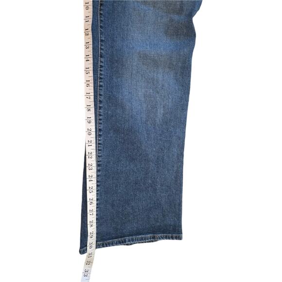 Torrid Medium Wash Easy Relaxed Boot Cut Stretch Casual Jeans Plus Size 24 - Picture 7 of 13